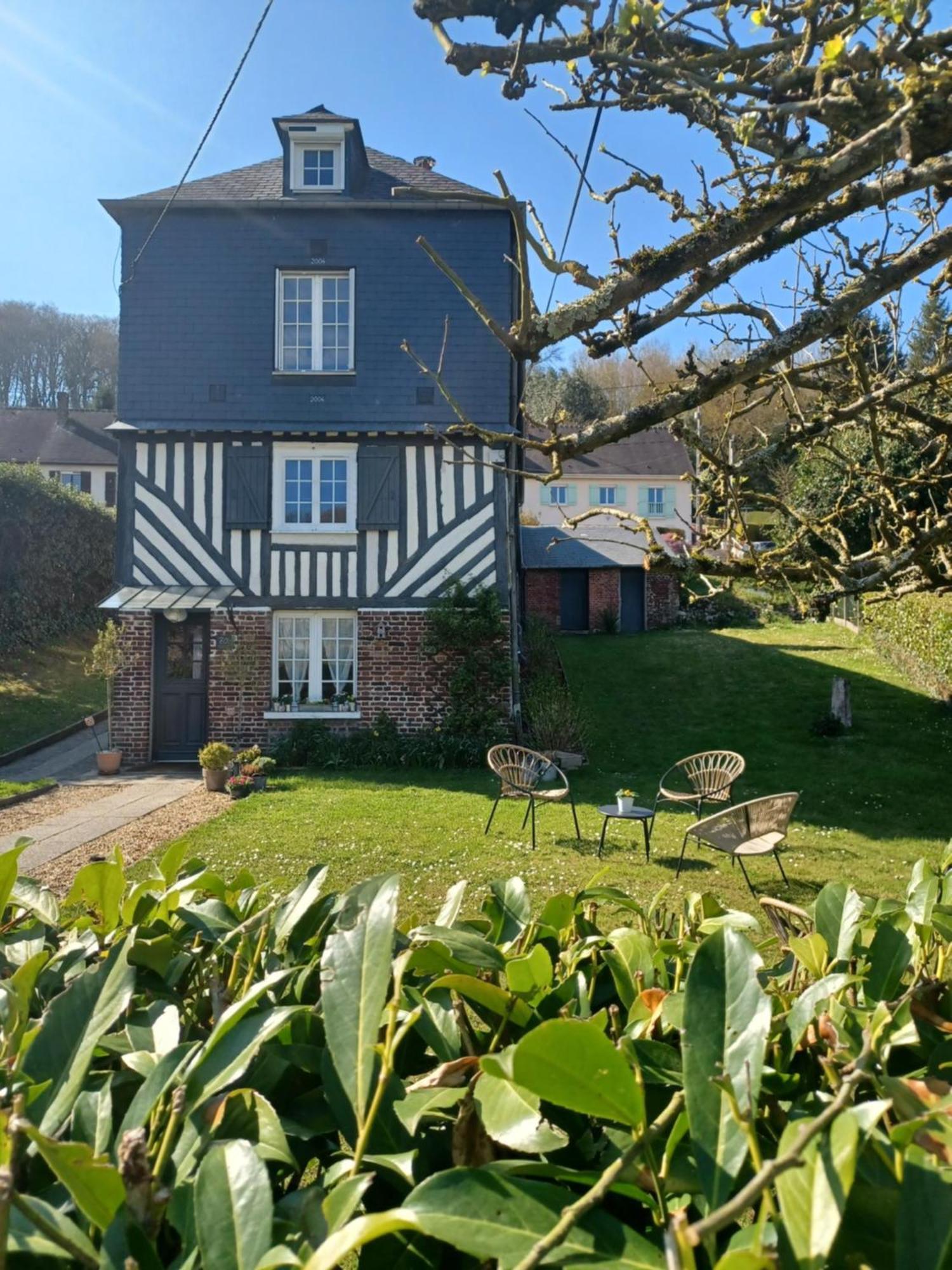 Bed and Breakfast Les Pommiers Honfleur Zewnętrze zdjęcie